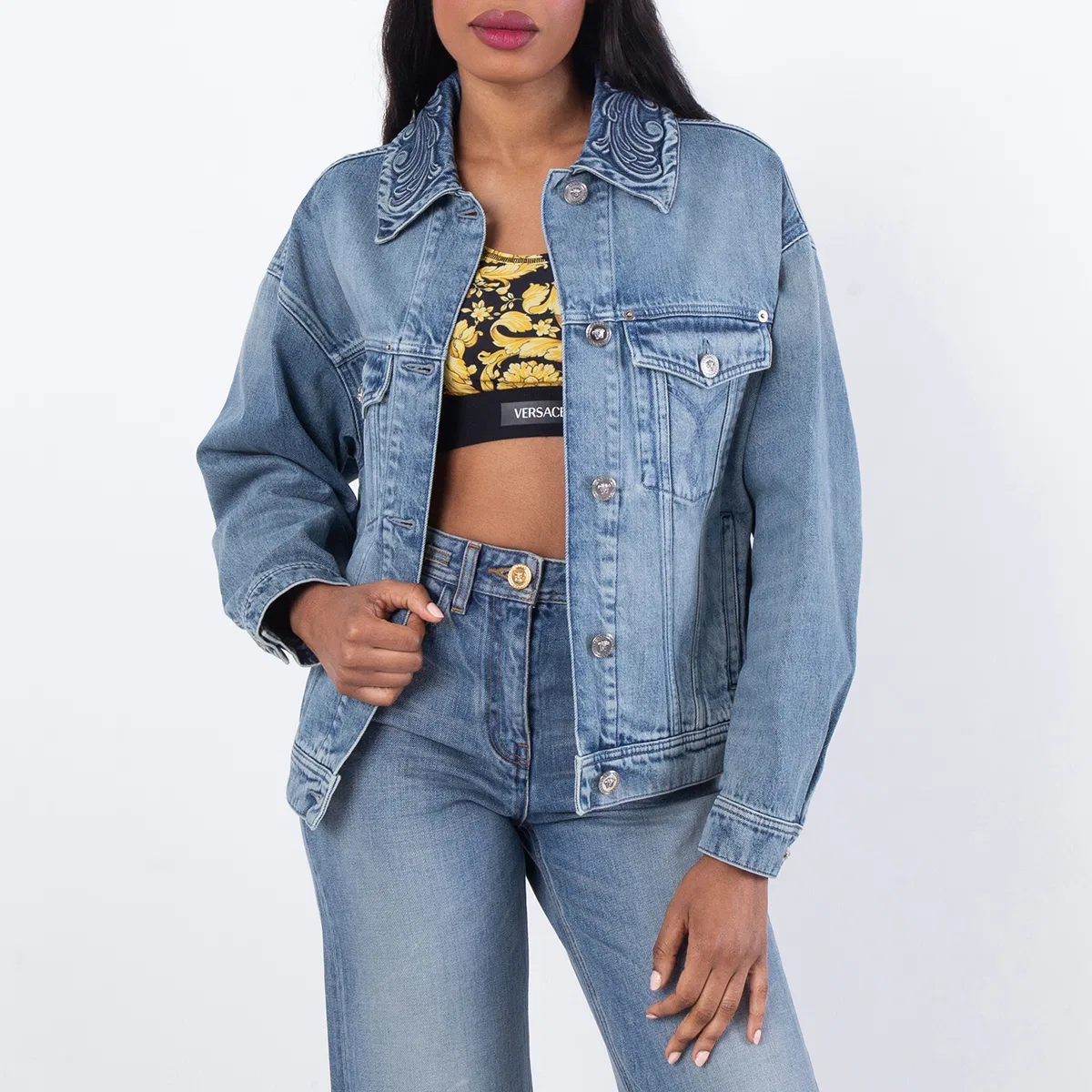 Джинсовая куртка-тракер Barocco Denim Trucker Jacket Versace, Medium Blue