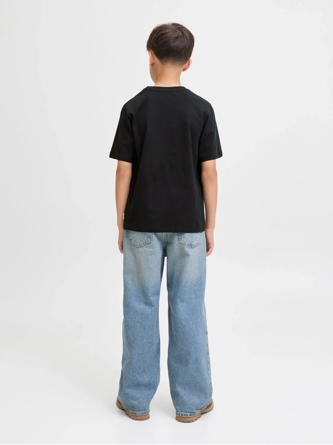 Футболка черная Jack & Jones Junior — фото 3