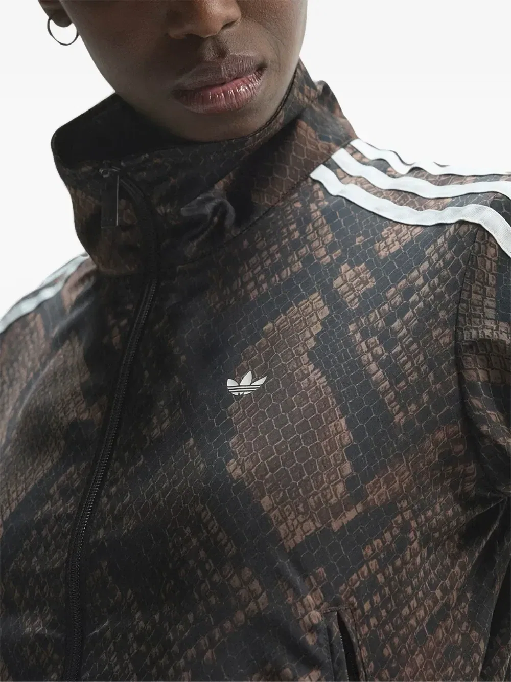 Сатиновая куртка Firebird со змеиным принтом Adidas, коричневый — фото 2