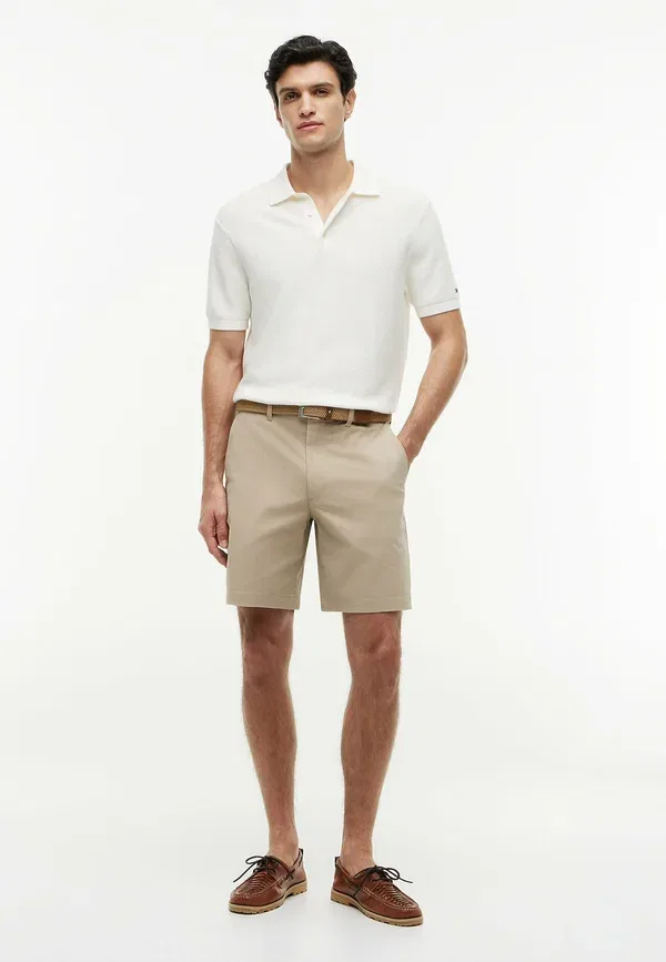 Шорты из шерсти Tommy Hilfiger Batique Khaki, хаки — фото 2
