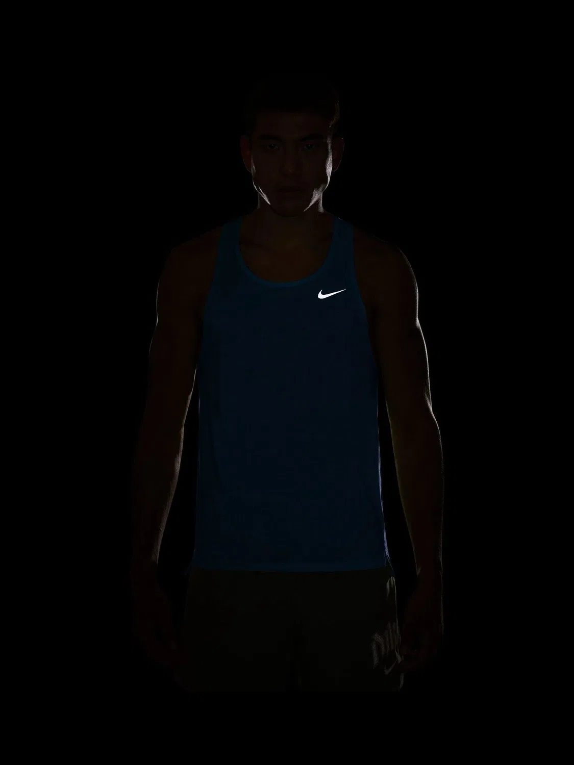 Жилет беговой Nike Fast Dri-FIT, Current Blue — фото 4