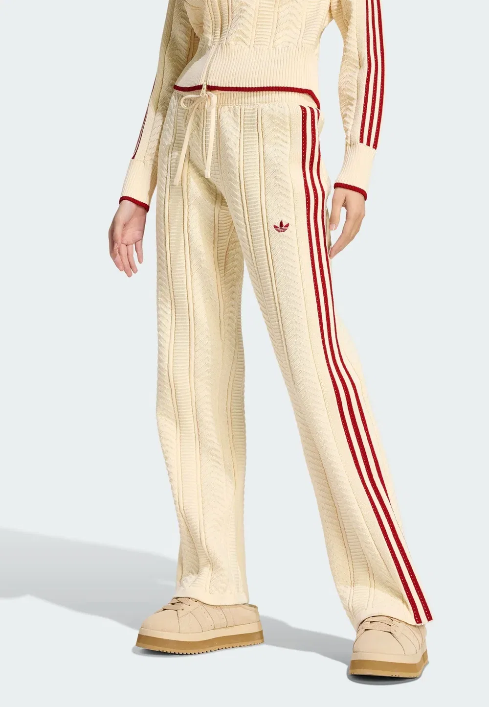 Спортивные брюки SST с широкими штанинами - спортивные штаны Adidas Originals, Warm Vanilla Team Victory Red