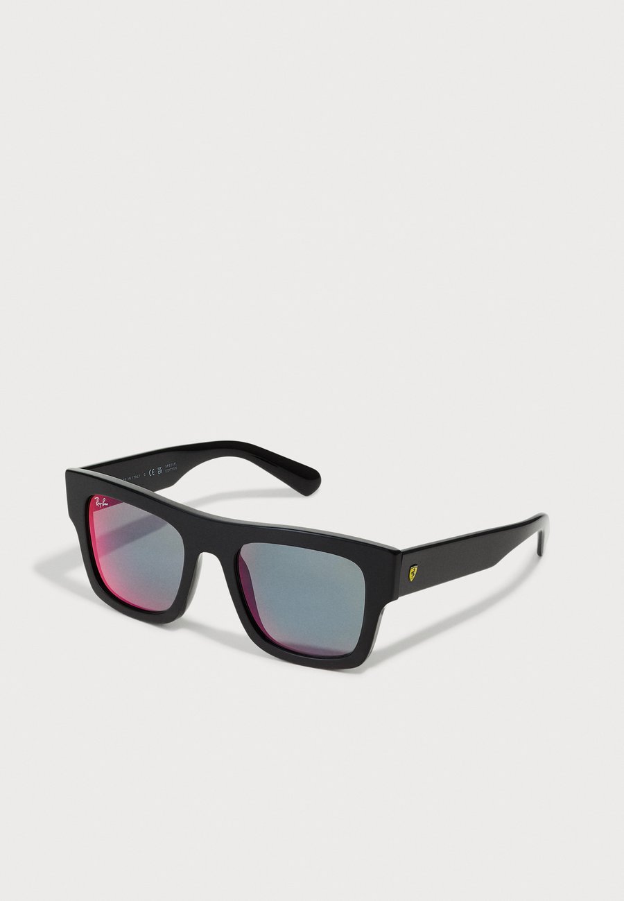 

Солнцезащитные очки Ray-Ban SCUDERIA FERRARI HOME RACE SPECIAL EDITION UNISEX, Black