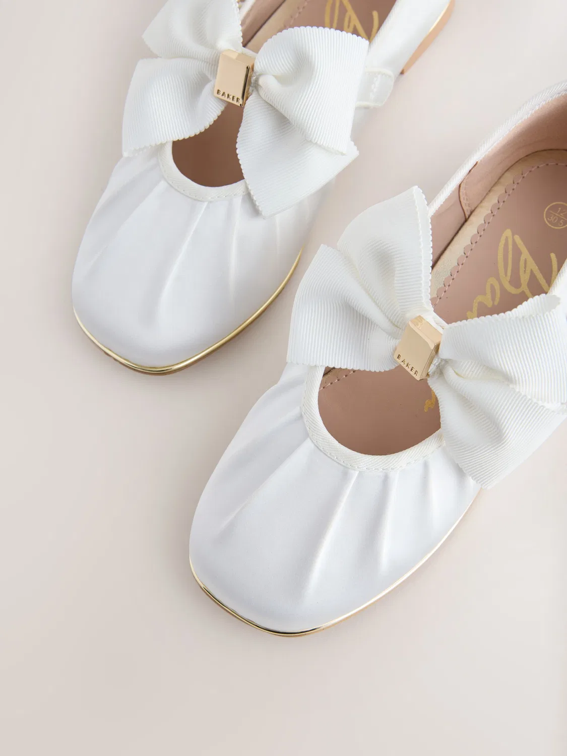 Туфли Мэри Джейн с бантом Baker by Ted Baker, цвет слоновая кость — фото 4