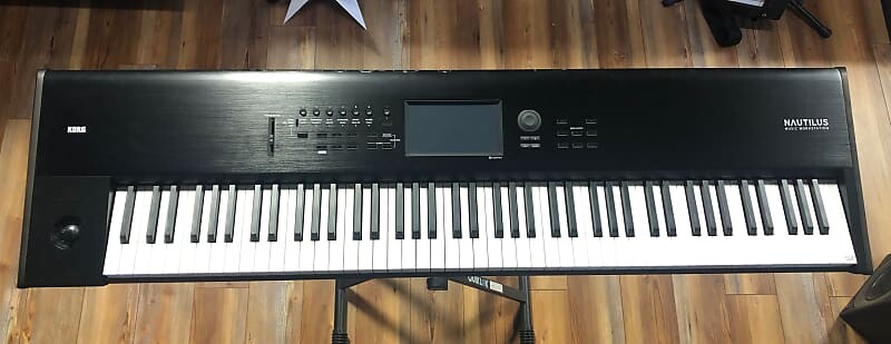 

Корг Наутилус Korg Nautilus