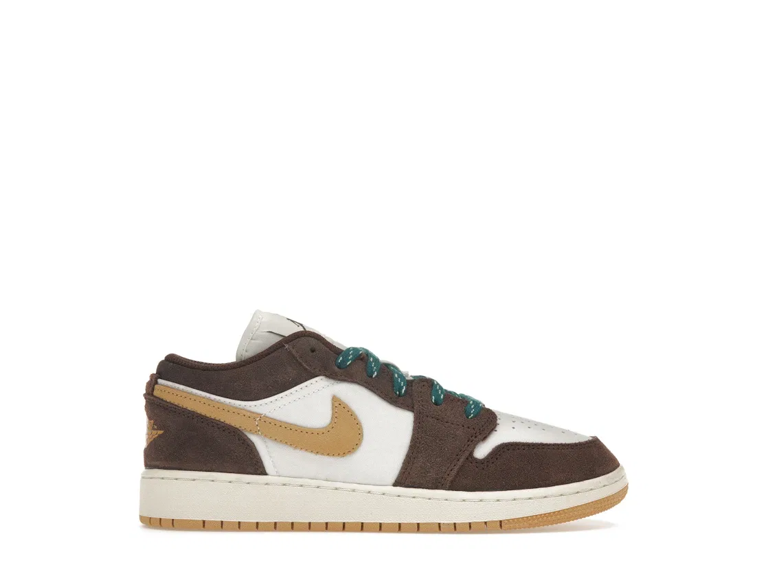 Детские кроссовки с замшевыми вставками Jordan 1 Low SE Jordan, Cacao Wow/Cacao Wow/Twine/Sail/Geode Teal/Luminous Green