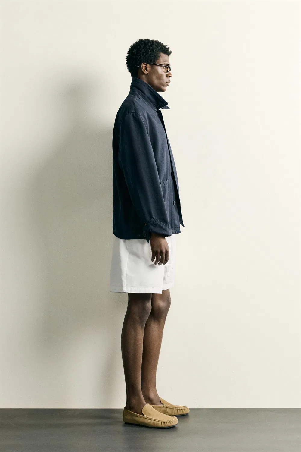 Хлопковые/лиоцелловые шорты-бермуды стандартного кроя ZARA, Oyster-white — фото 4