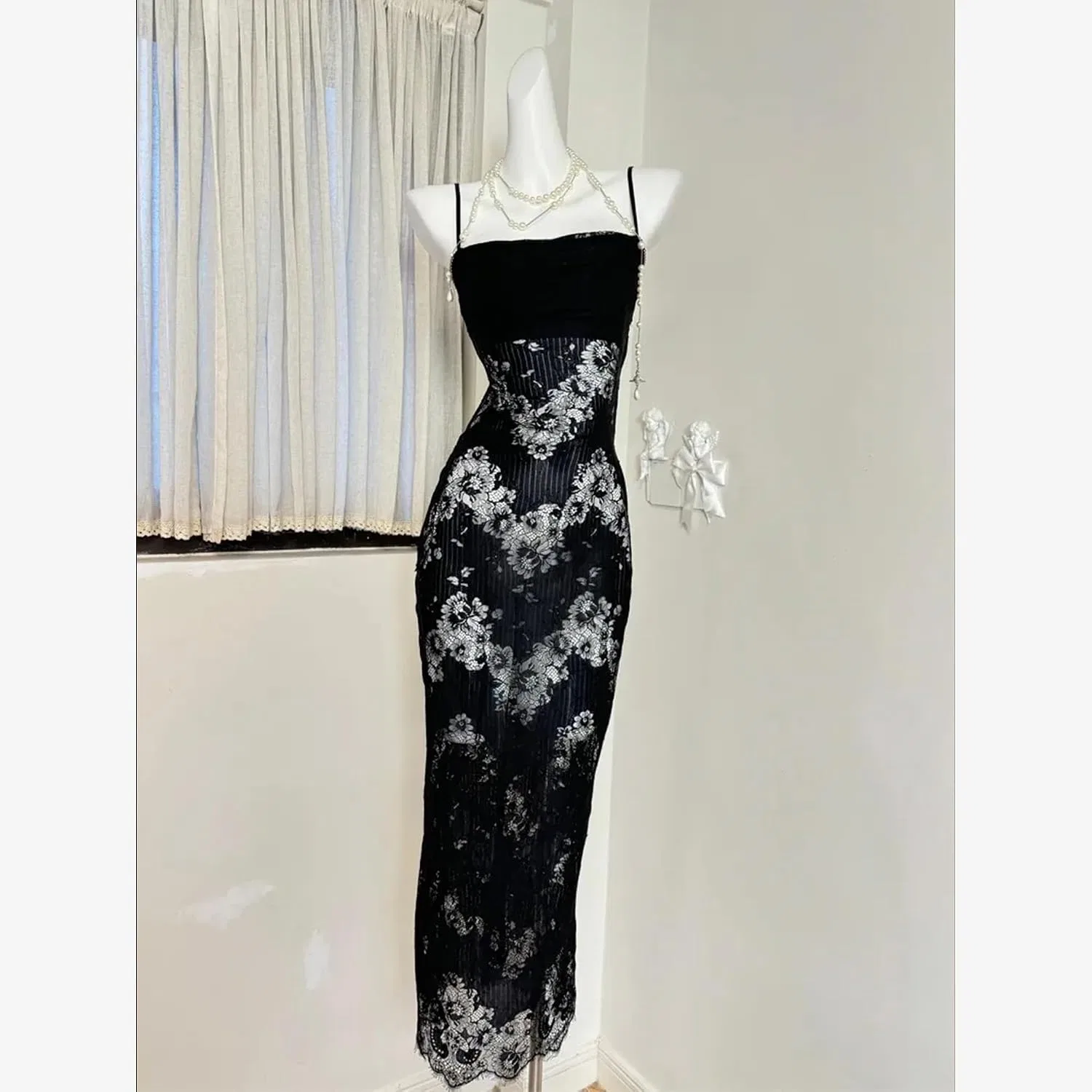 Женское кружевное платье миди с открытой спиной Bodycon, Black — фото 4