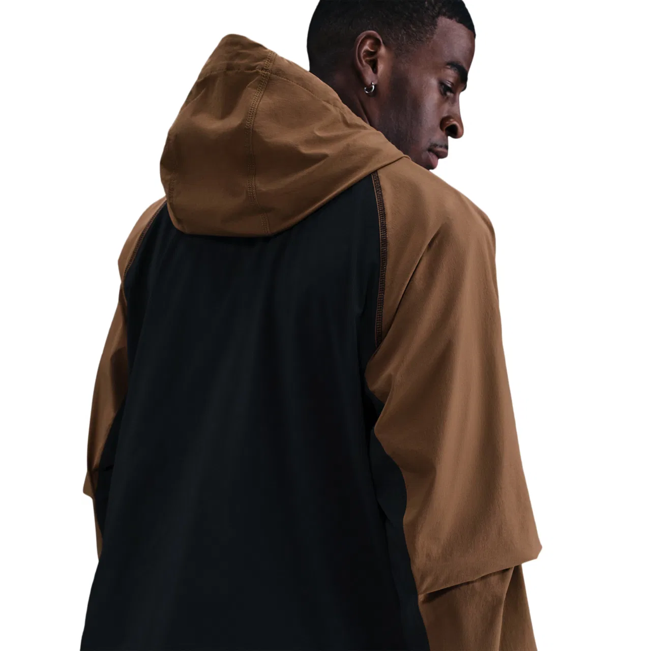 Мужская куртка Tech Woven WR Full-Zip Nike, цвет Black/Mosswood Brown/Black — фото 2