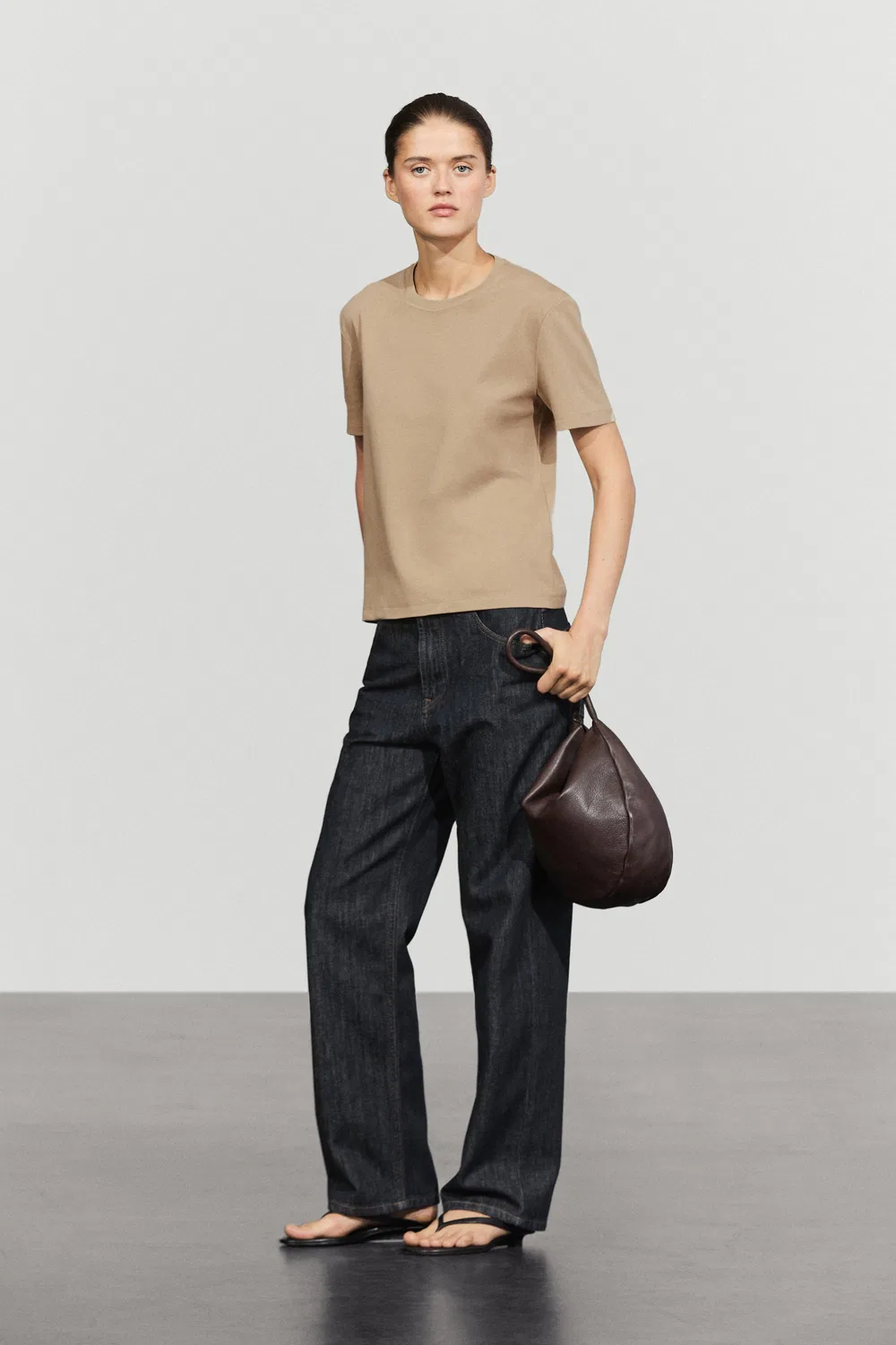 Футболка с коротким рукавом стандартного кроя Massimo Dutti, Stone — фото 4