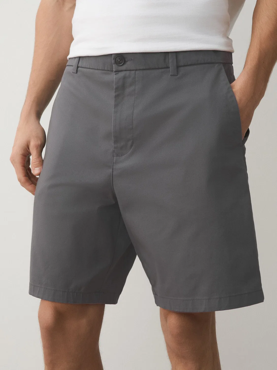 Next Черный/Чернильно-синий/Темно-серый - Набор из 3 эластичных шорт чинос свободного кроя — фото 2