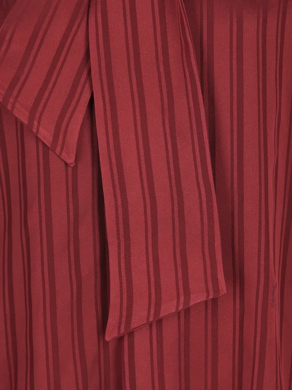Блузка с жабо Cassandre из полосатого шелкового жаккарда Saint Laurent, красный — фото 3