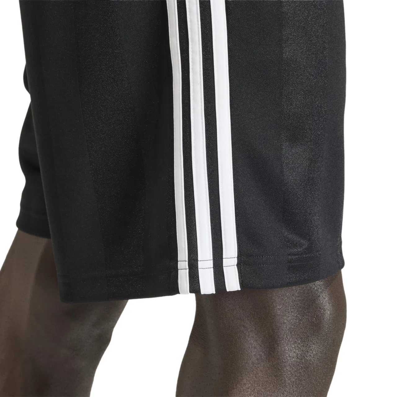 Мужские шорты 3 Stripes Loose Engineered Adidas, черный/белый — фото 4