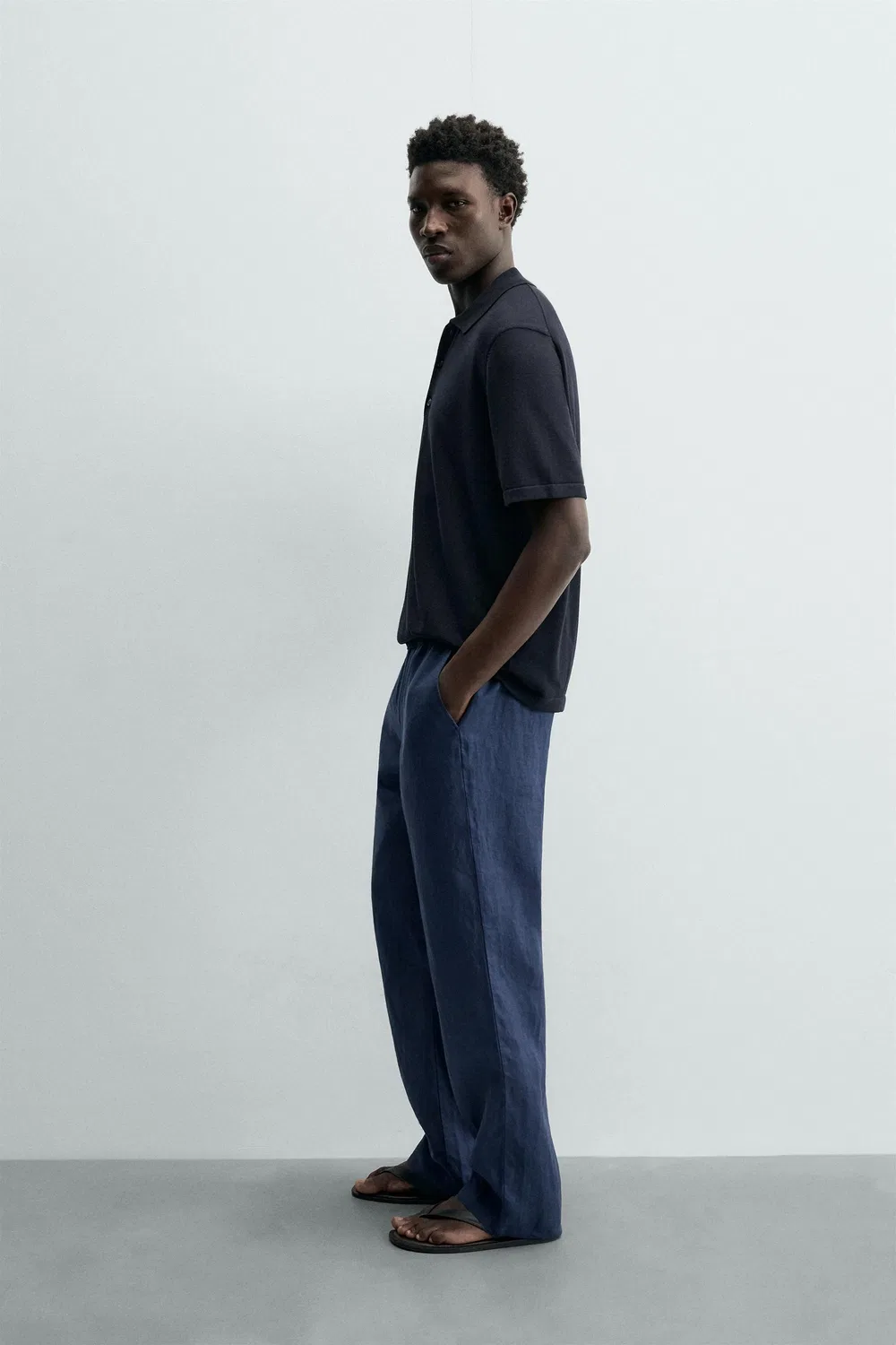 Брюки из 100% льна, стандартного кроя. ZARA, Navy blue — фото 4