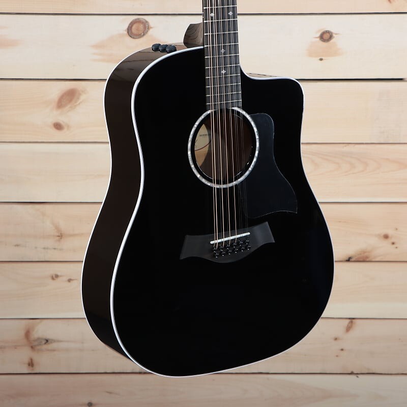 

Taylor 250ce-BLK DLX (T-425) Серийный номер: 2203082106