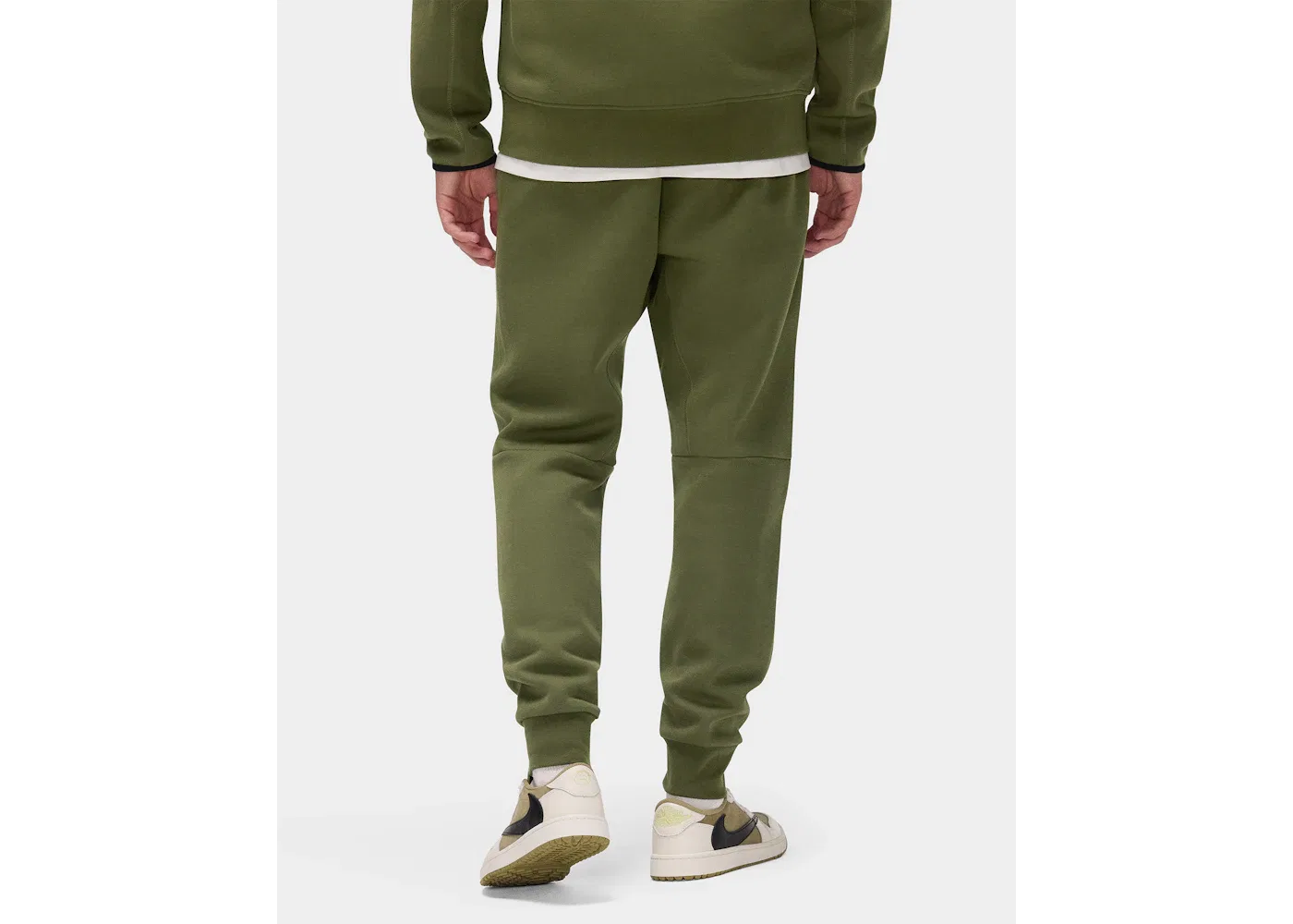 Мужские спортивные брюки из флиса Tech Fleece Nike, Medium Olive/Black — фото 4