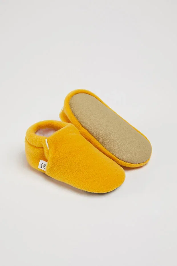 Детские пинетки из флиса на плоской подошве, модель Non-Slip sole fleece baby booties, Babyzilla, Yellow — фото 2