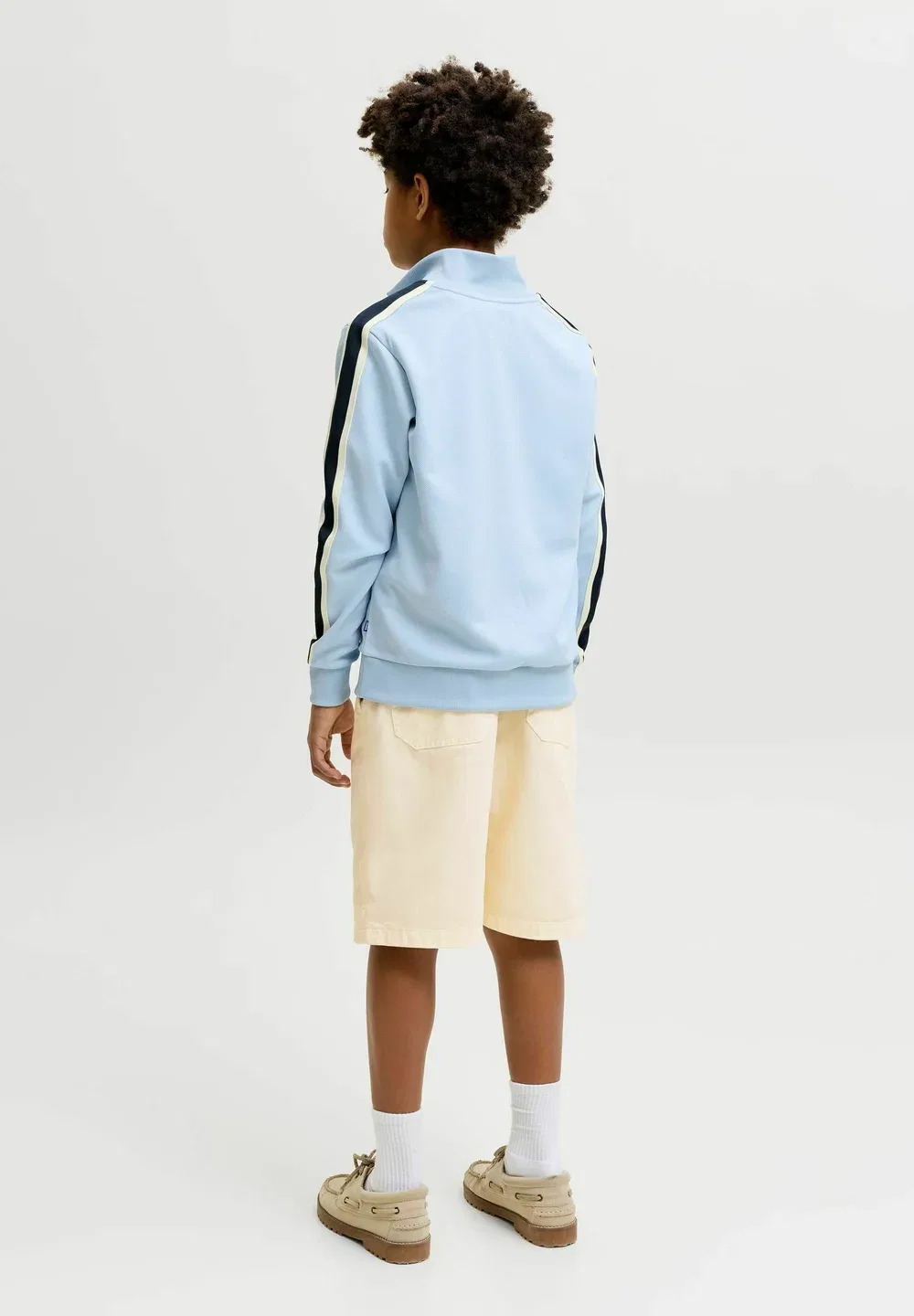 Шорты свободного кроя для мальчиков - шорты Jack & Jones Junior, Antique White — фото 4