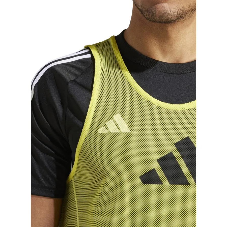 Спортивный топ без рукавов adidas JF3244 TRG BIB, Желтый — фото 4