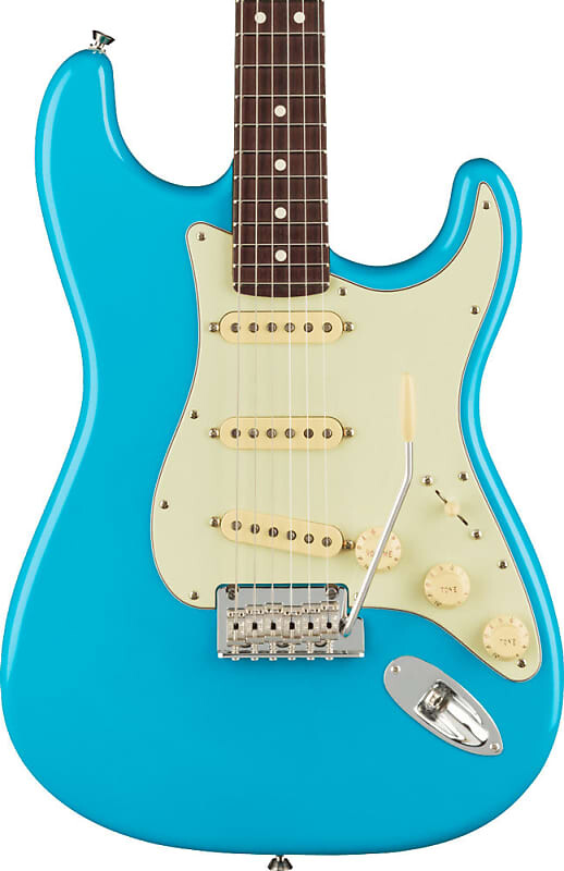 

Fender American Professional II Stratocaster - синий Майами Fender Guitars