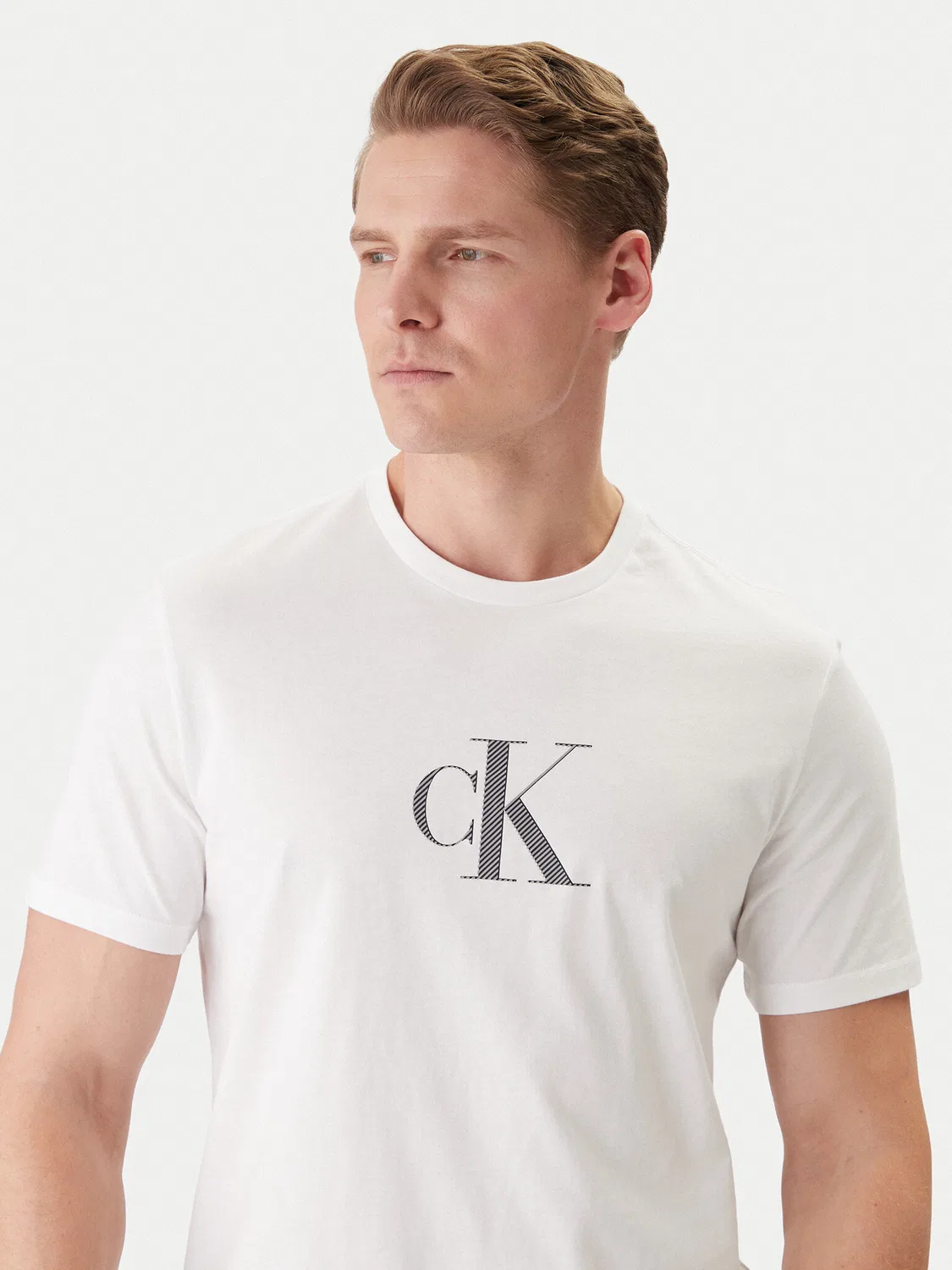 Мужская футболка стандартного кроя Calvin Klein, белый — фото 4