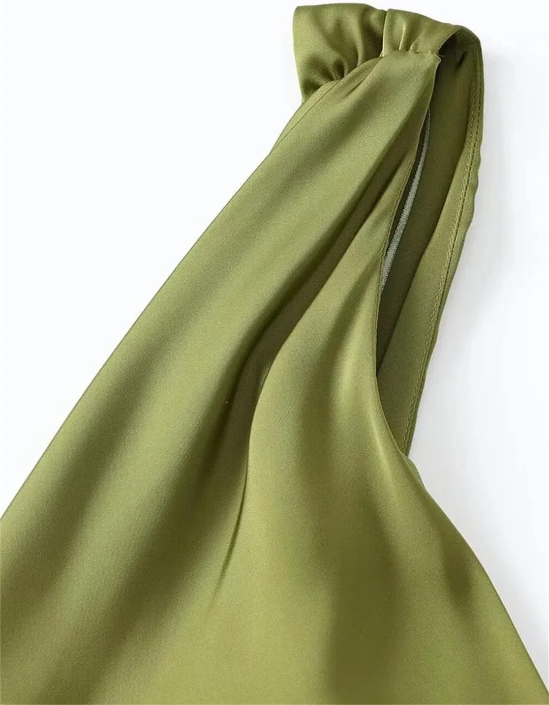 Женское летнее платье с открытой спиной Off Shoulder Satin Midi Asymmetric, Army Green — фото 3