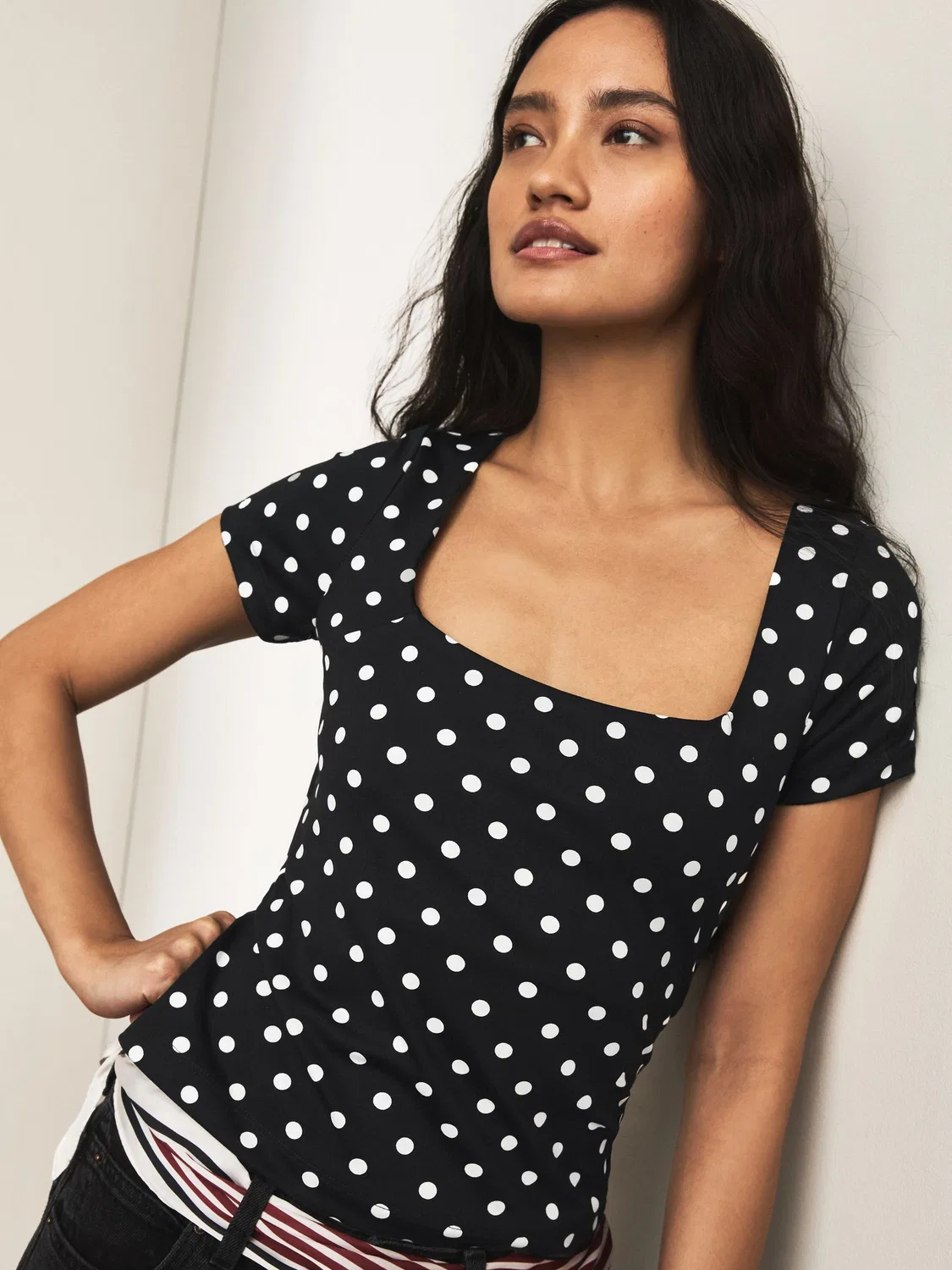 Топ с квадратным вырезом Polka Dot Square Neck Short Sleeve Top Next, черный/экрю в горошек