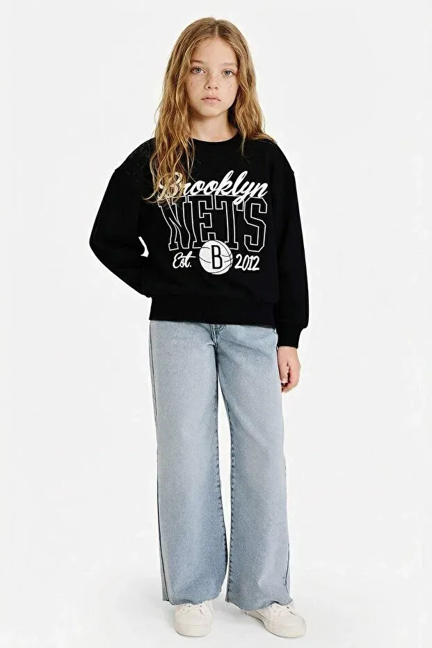 Детские оверсайз свитшот для девочек с принтом NBA Brooklyn Nets Oversize Wide Fit Crewneck Defacto, Black Bk81 — фото 2