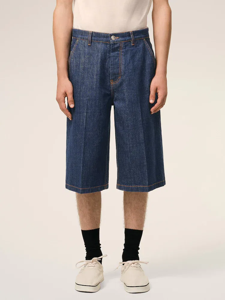 Шорты бермуды джинсовые Loose Bermuda Shorts AMI PARIS, Indigo — фото 2