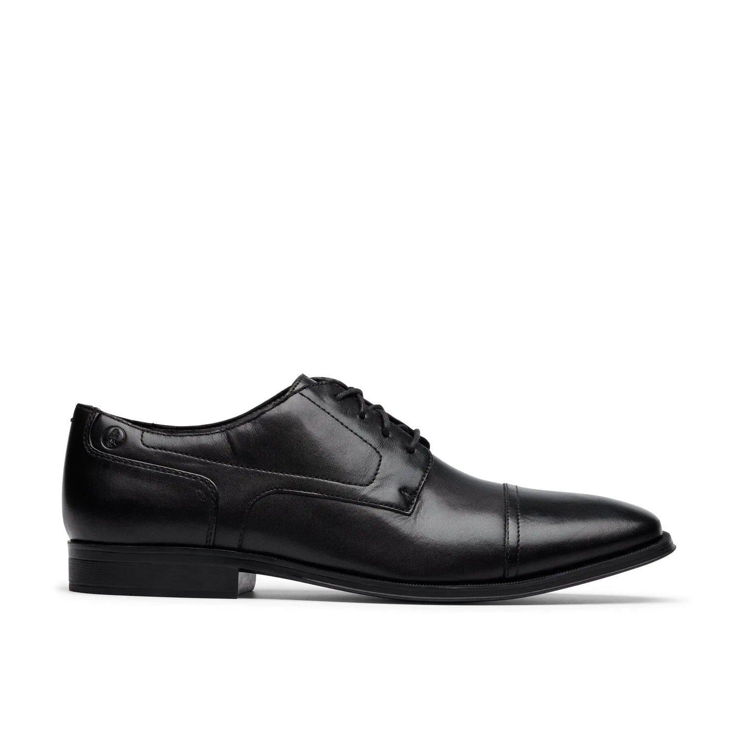 Туфли оксфорд кожаные с мыском Clarks, черный