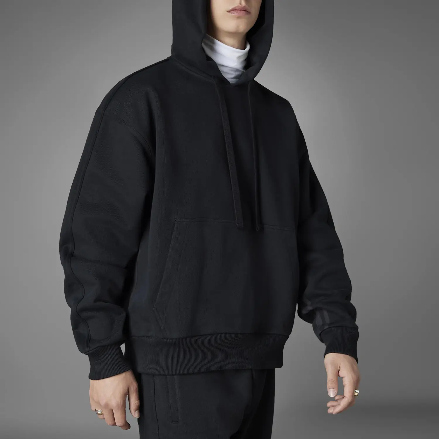 Adidas Originals Мужская толстовка, цвет Black — фото 4