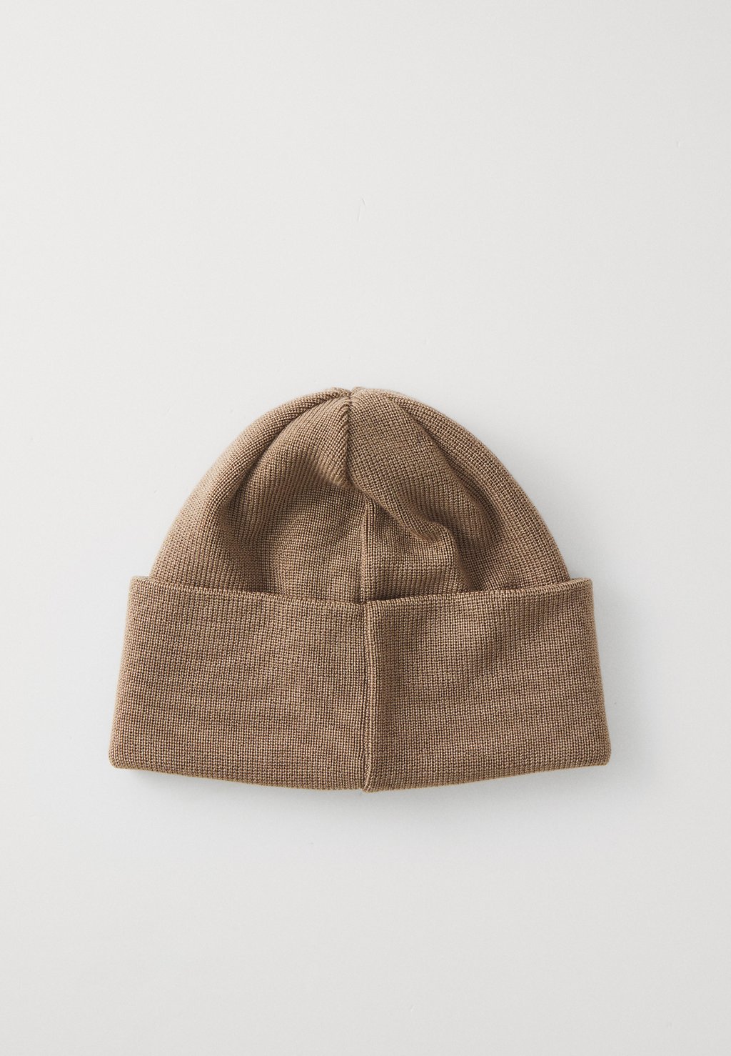 

Шапка ARIA BEANIE Makia, песочный
