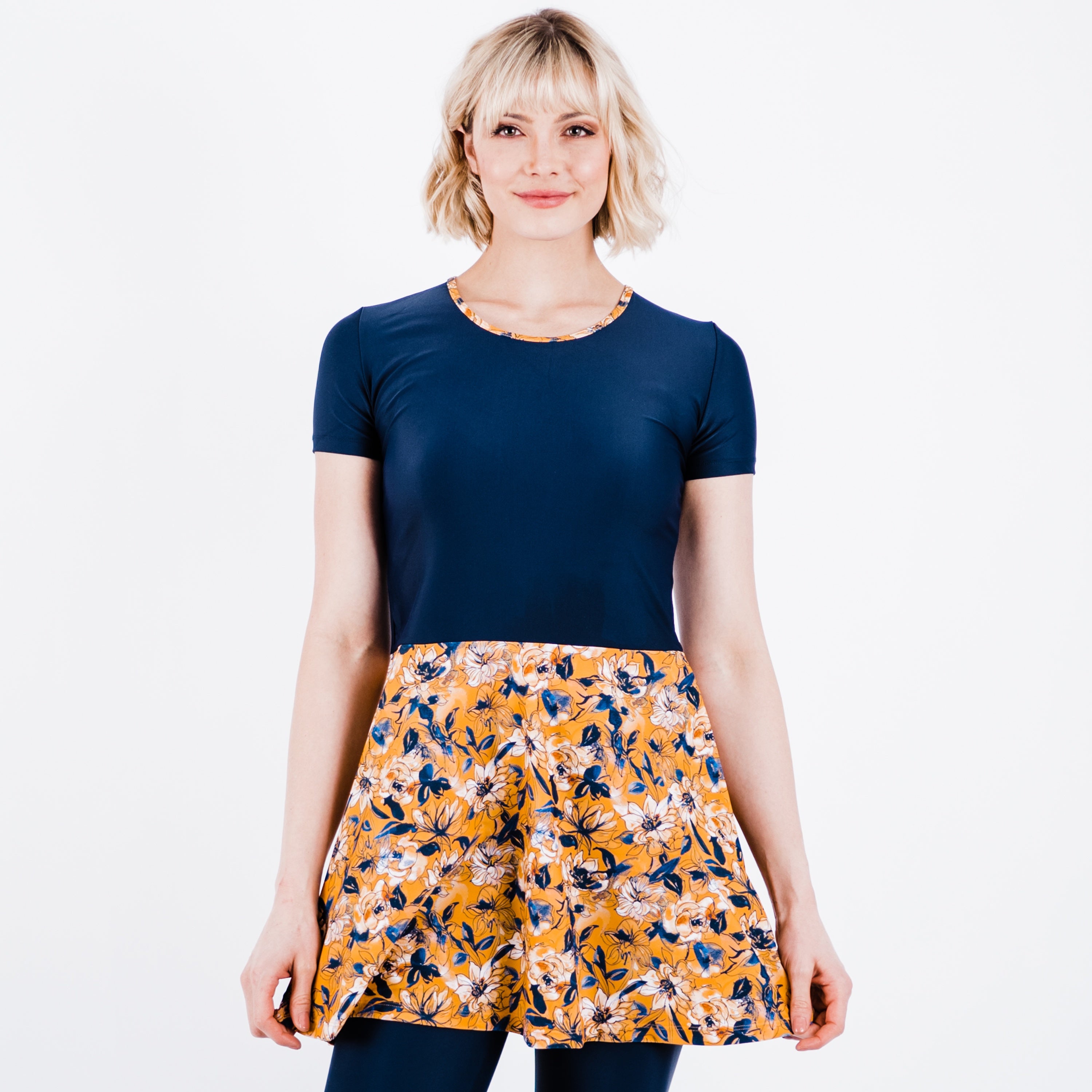 

Женское винтажное платье для плавания с коротким рукавом Calypsa, цвет tangerine floral/navy