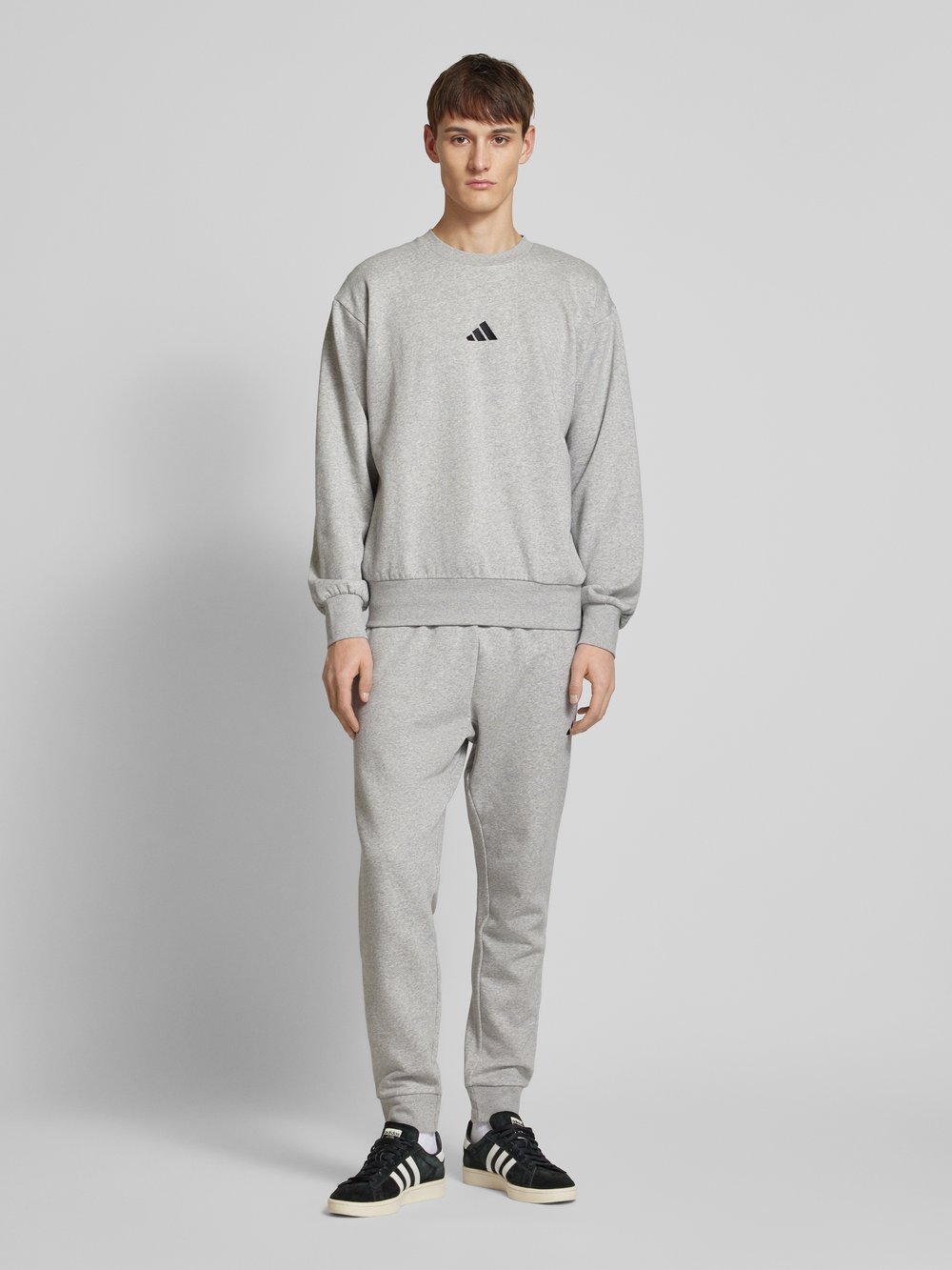 

Толстовка с вышитой этикеткой ADIDAS SPORTSWEAR, светло-серый