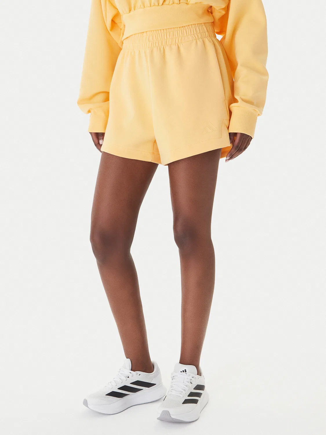 Женские спортивные шорты свободного кроя Soft Lux Adidas, оранжевый