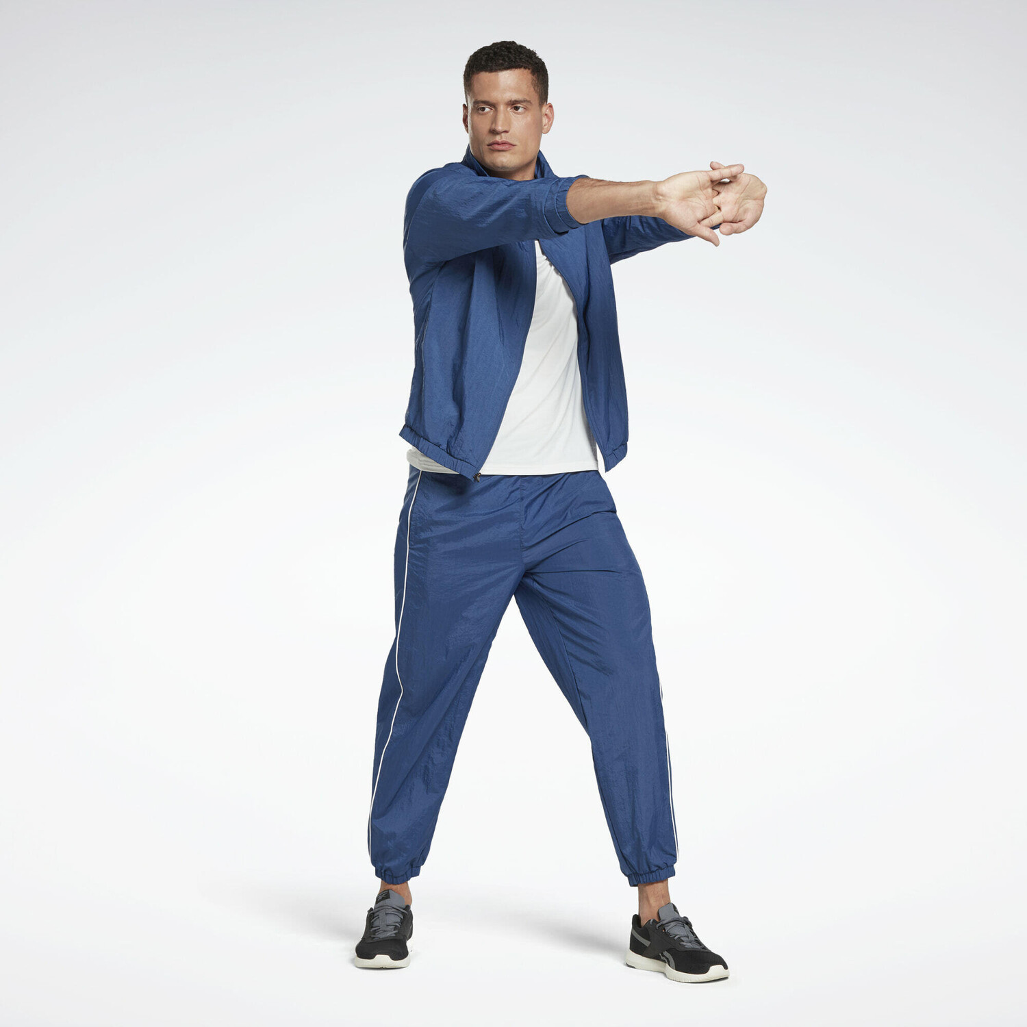 Купить Спортивный Костюм Reebok
