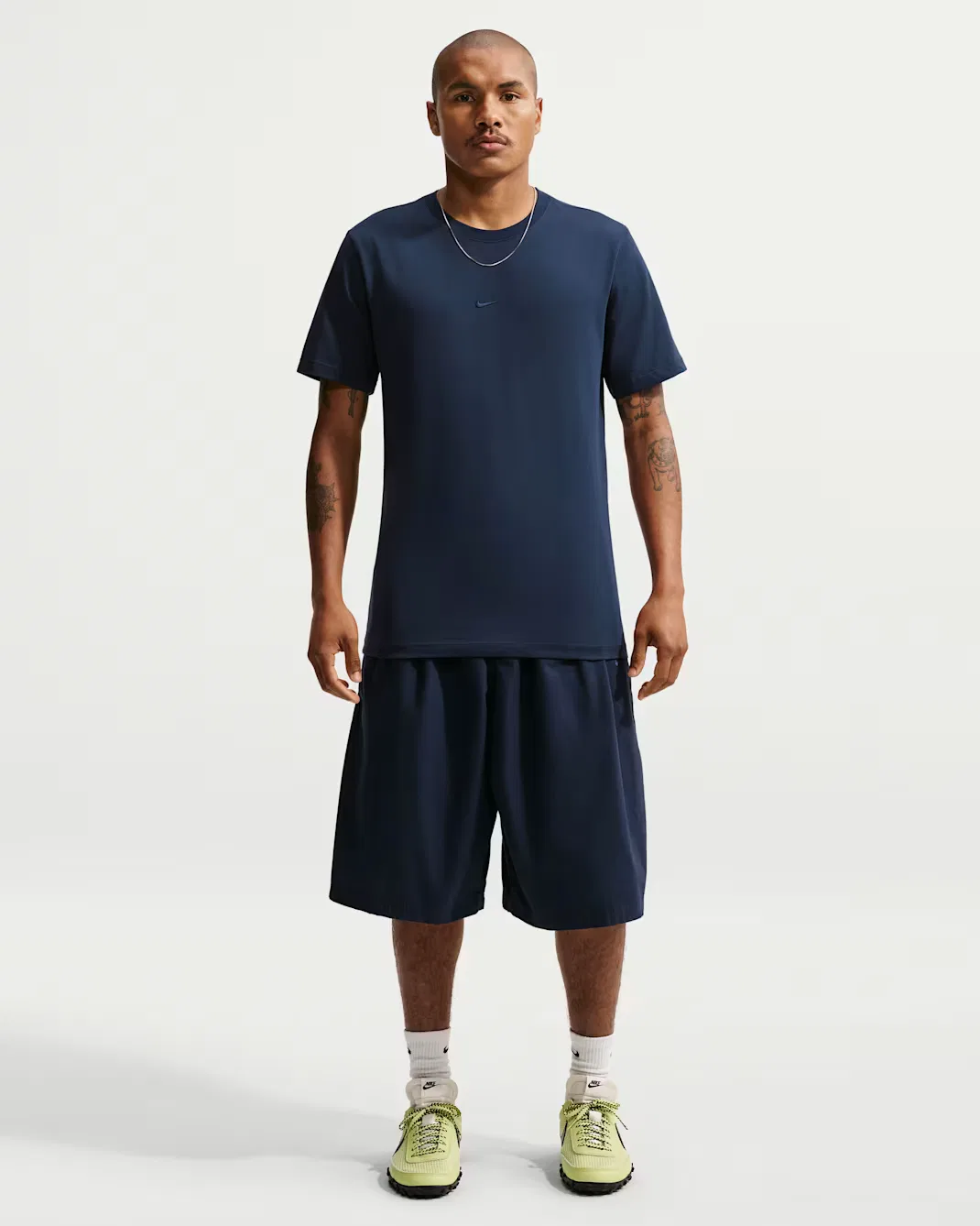 Стандартная мужская футболка Nike Sportswear, Obsidian — фото 4