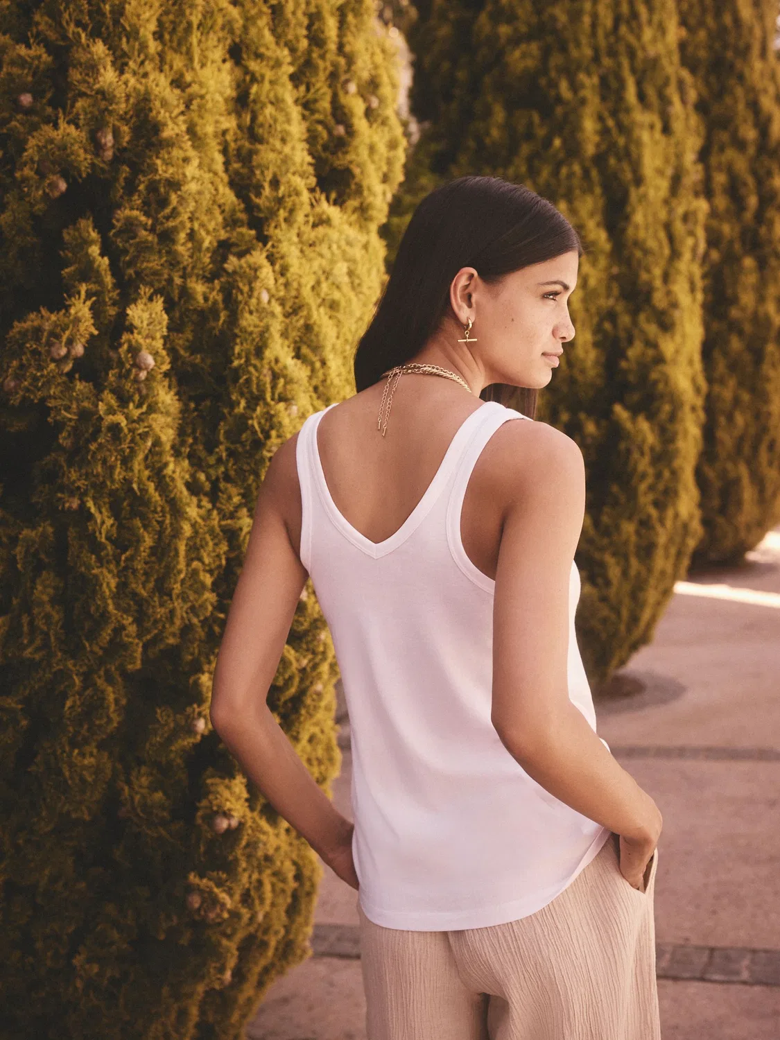 Топ V-neck Slouch Next, белый — фото 2