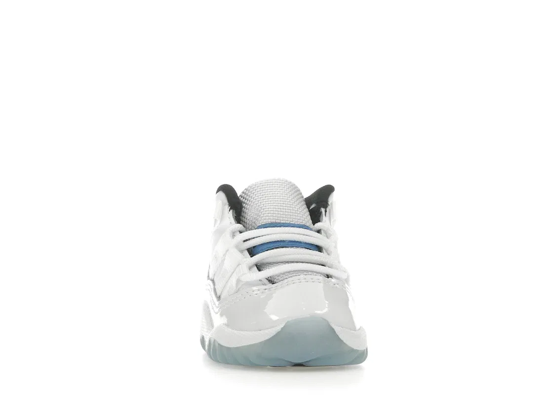 Детские кроссовки с патентованной кожей Jordan 11 Retro Jordan, White/Legend Blue/Black — фото 2