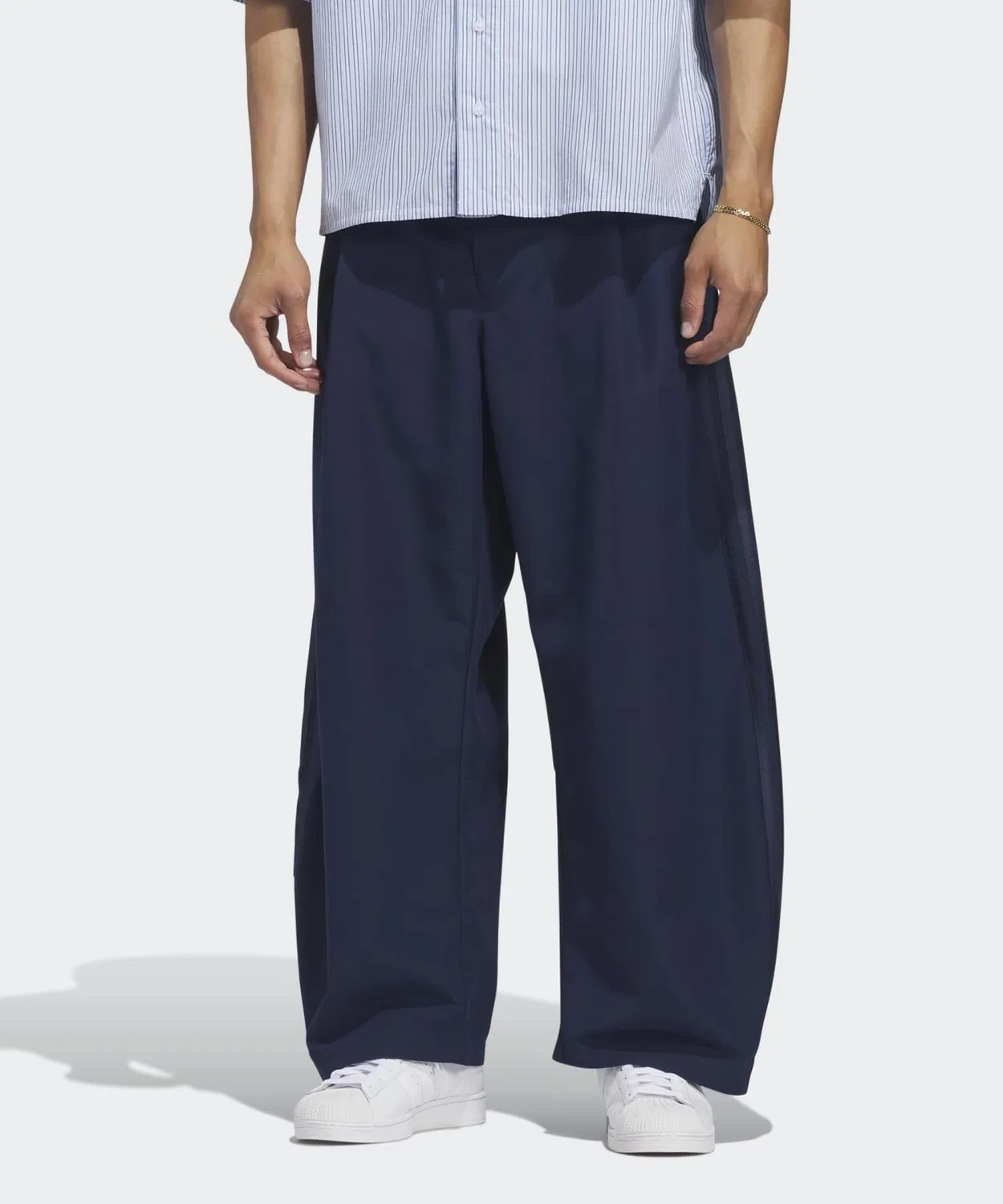 Мужские брюки свободного кроя из полиэстера Barrel Pant Adidas Originals, Blue
