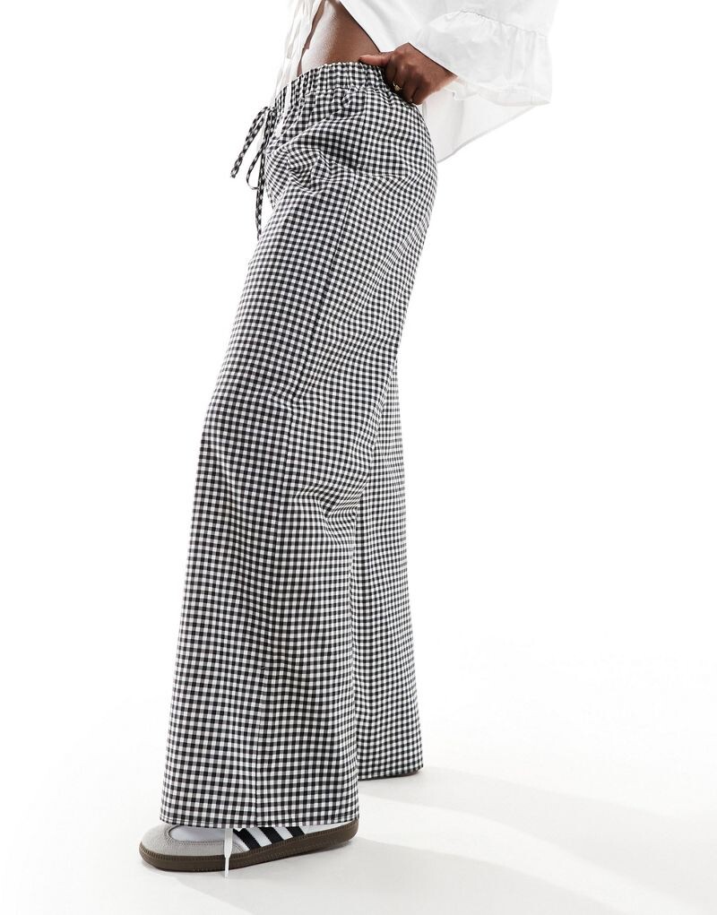 

ASOS DESIGN – широкие брюки из хлопкового поплина в клетку виши