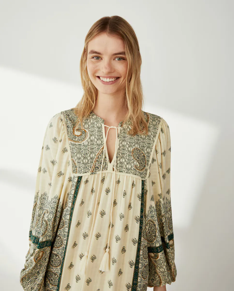

Длинное платье с пейсли Southern Cotton, цвет 120 Crudo