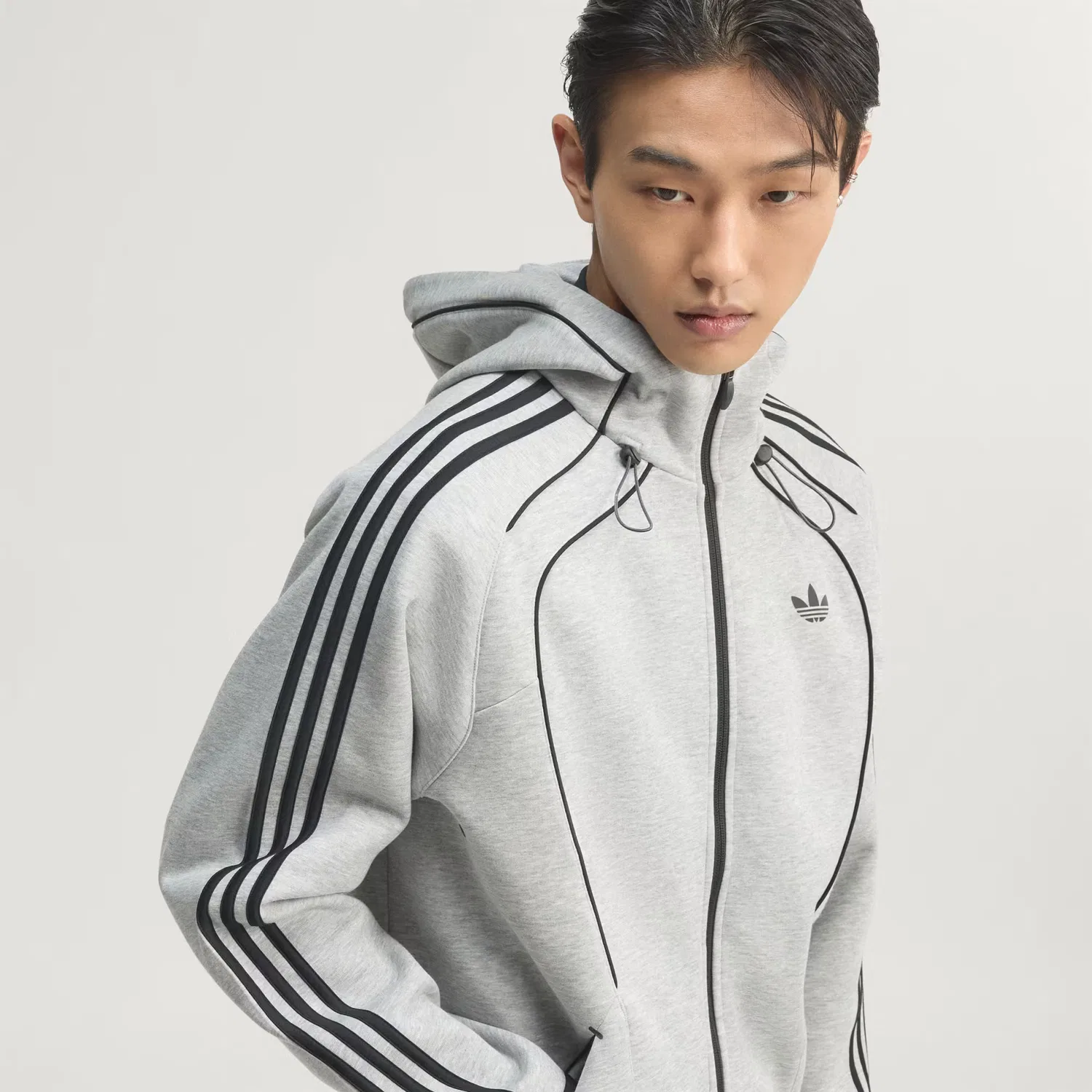 Мужское худи на молнии с контрастными линиями кроя Spacer Teamgeist 26 Cutline Adidas Originals, серый меланж