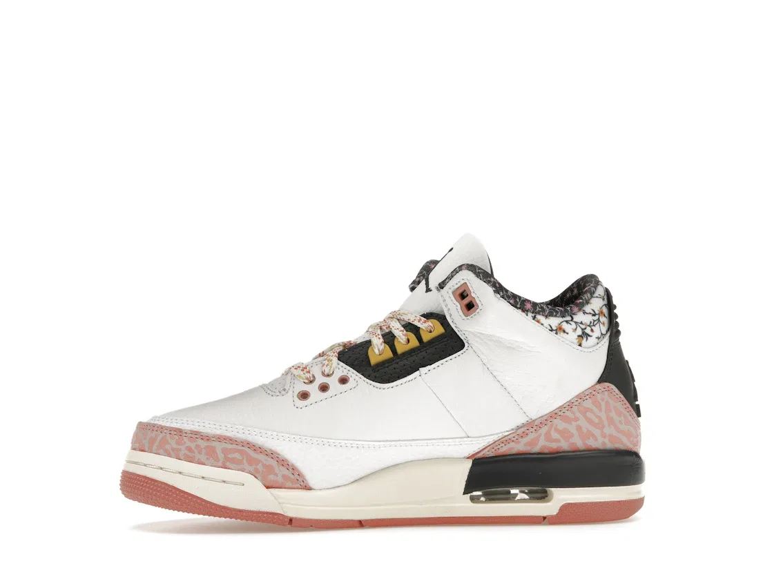 Детские кроссовки с принтом Jordan 3 Retro Jordan, White/Anthracite-Red Stardust-Sail-Saturn Gold — фото 3