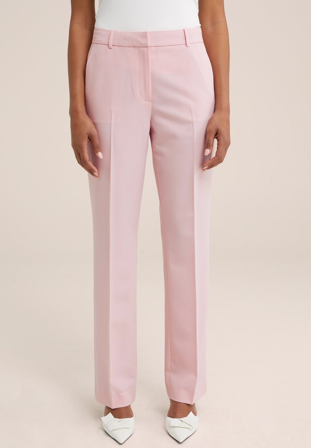 

Брюки из ткани WE Fashion, цвет pink