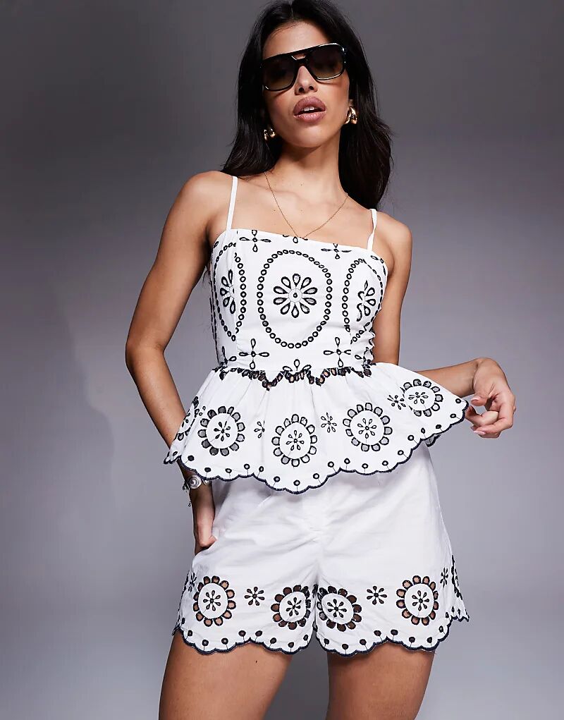 

River Island Топ Broderie Peplum Cami in White Coord