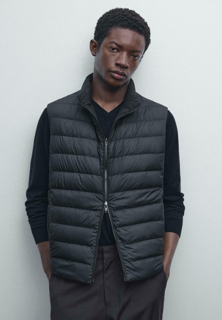 

Куртка Massimo Dutti WATER-REPELLENT REVERSIBLE DOWN, Dark Blue