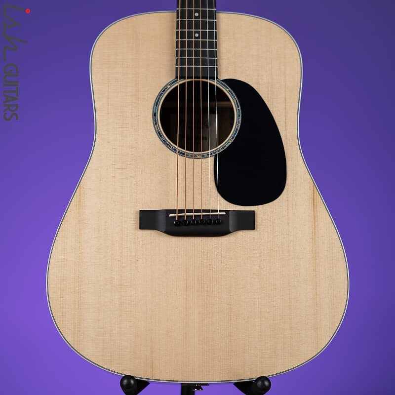 

Martin Road Series D-13E Натуральная ситхинская ель
