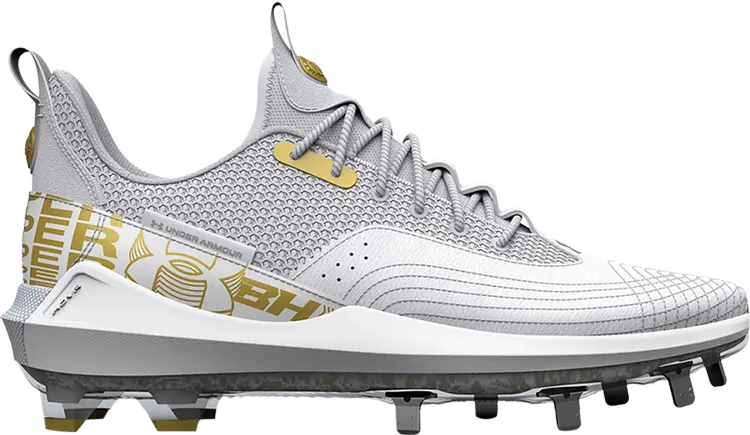 

Бутсы Under Armour Harper 7 Low ST White Metallic Gold, белый