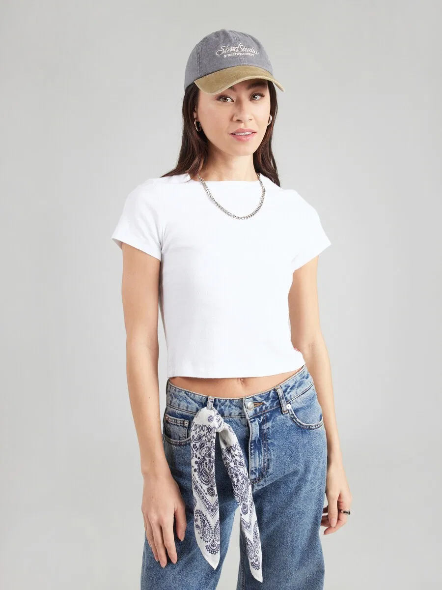 Футболка LEVI'S «Essential Sporty Tee» белого цвета — фото 3